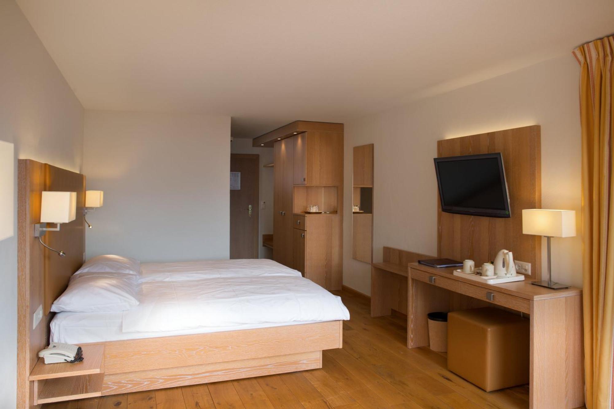Hotel Helvetia Intergolf Crans-Montana Eksteriør bilde